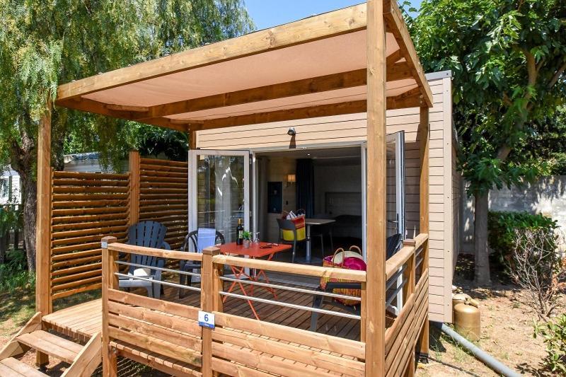Auberge Les Hautes Prairies Lourmarin Exterior foto